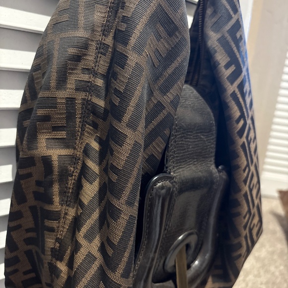 Vintage Fendi Bag - Picture 4 of 6